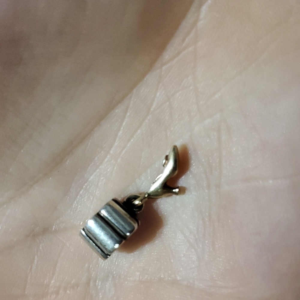 LAST CHANCE EUC Pandora 790349 Silver Charm w/ 14k Yellow Gold Stiletto Shoe